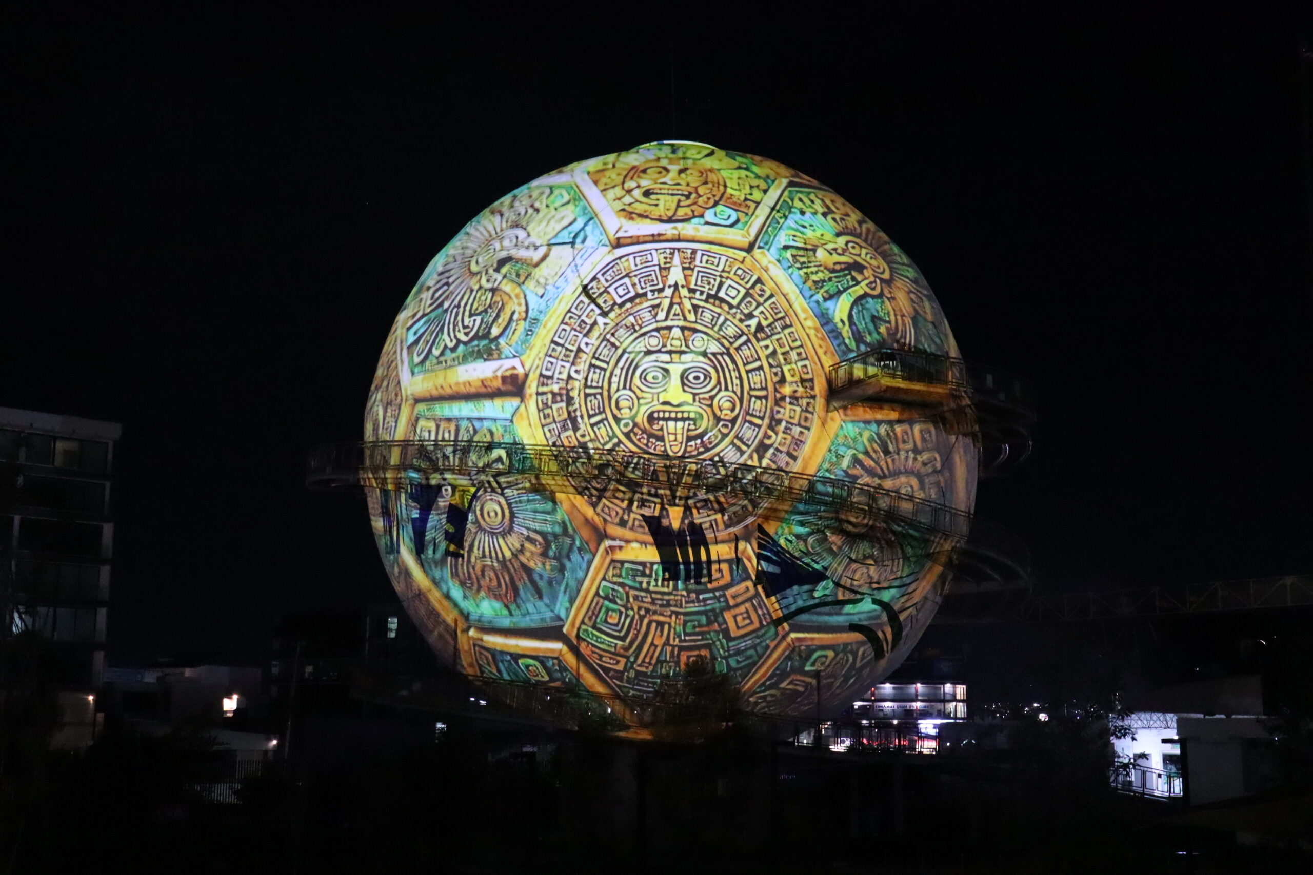 Pachuca y Real del Monte se iluminan con videomapping durante el Mundial 2026