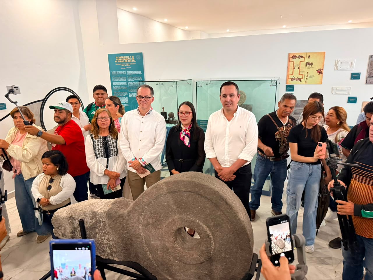 Se inaugura la exposición Juego de Pelota en Tula: El eco del movimiento divino, con la colaboración del Centro INAH Hidalgo, gobierno municipal de Tula y Atotonilco de Tula