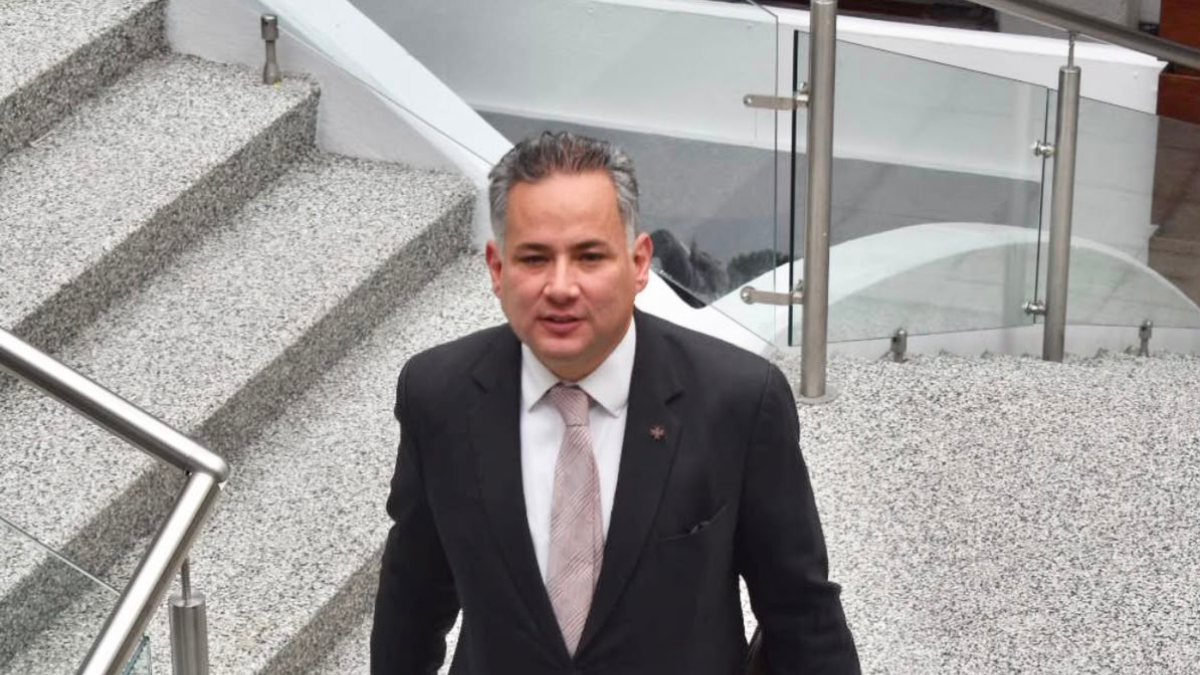 Santiago Nieto se lanza en Querétaro: busca encabezar la coordinación de la Cuarta Transformación en el estado