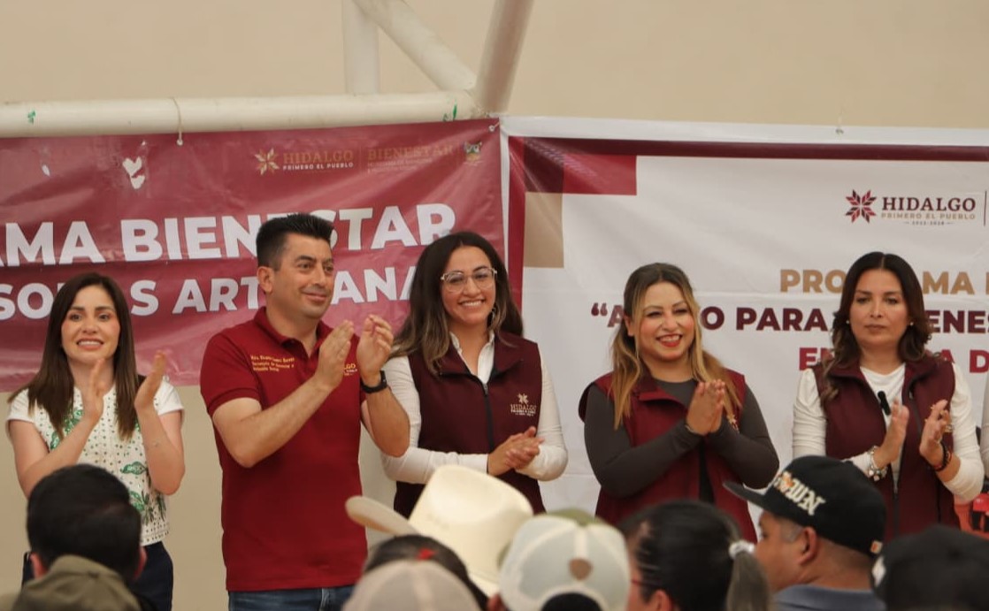 Entrega Sebiso apoyos sociales en zonas serranas de Hidalgo