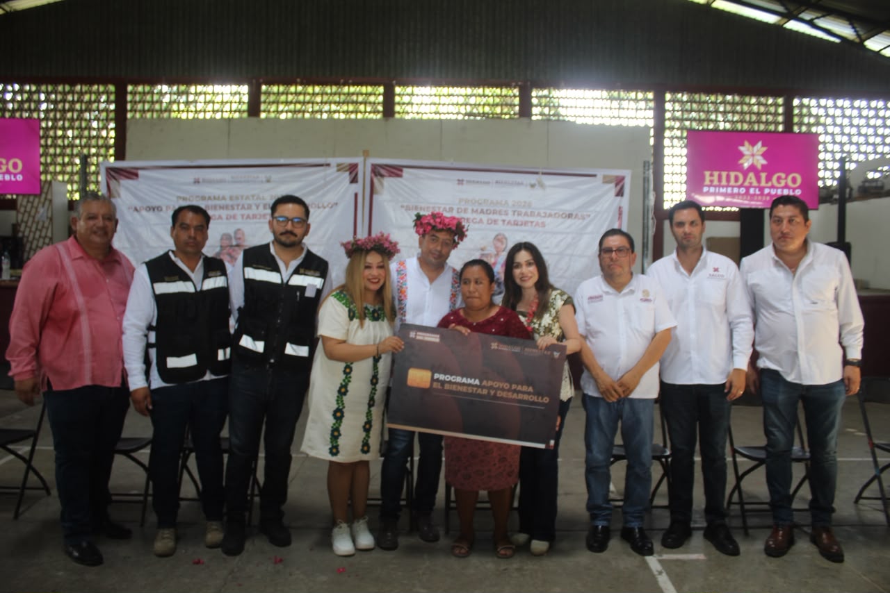 Contraloría fortalece la transparencia en la entrega de apoyos sociales en Yahualica, Xochiatipan y Atlapexco