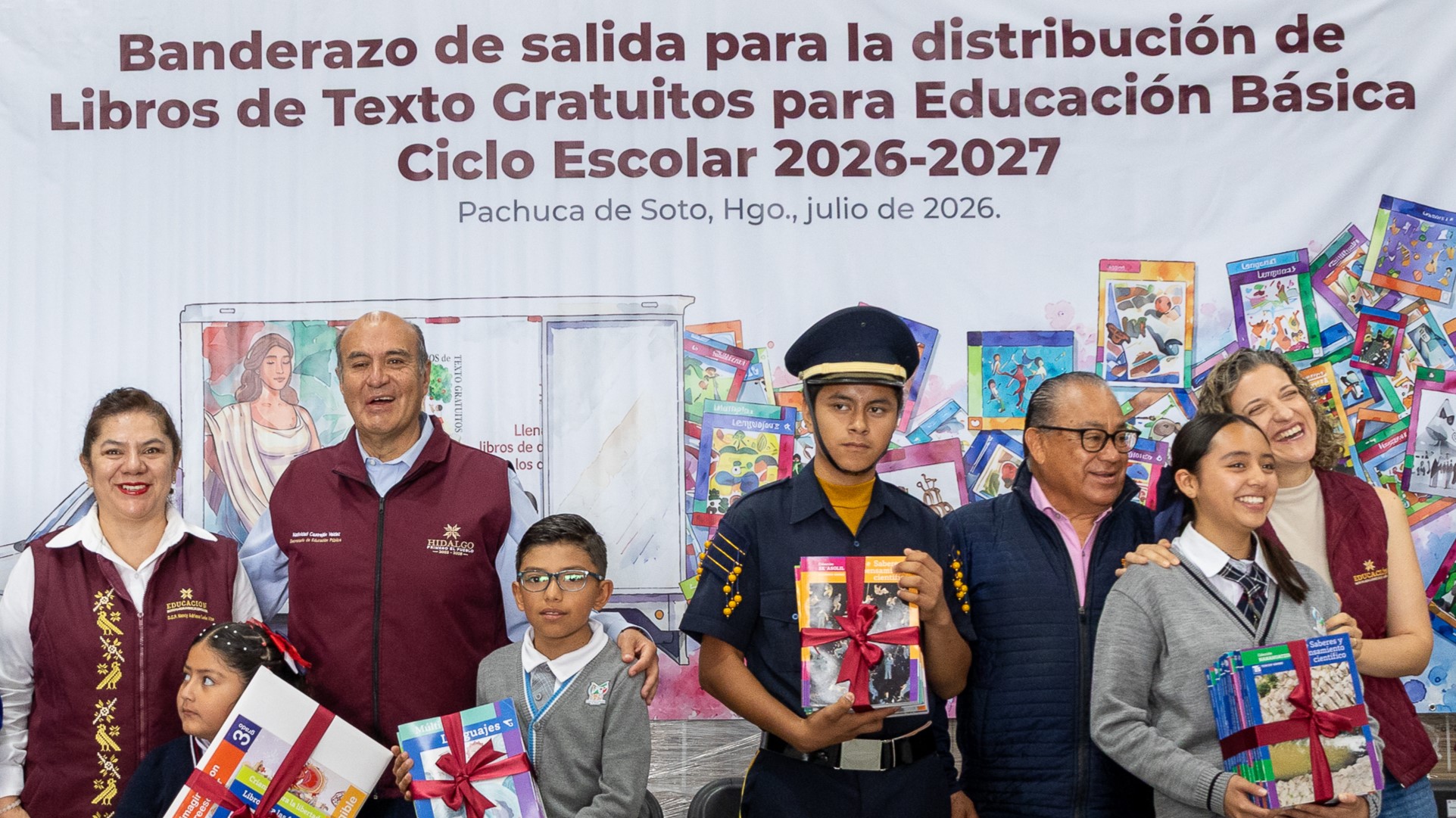 Natividad Castrejón arranca distribución de más de 3.7 millones de Libros de Texto Gratuitos en Hidalgo