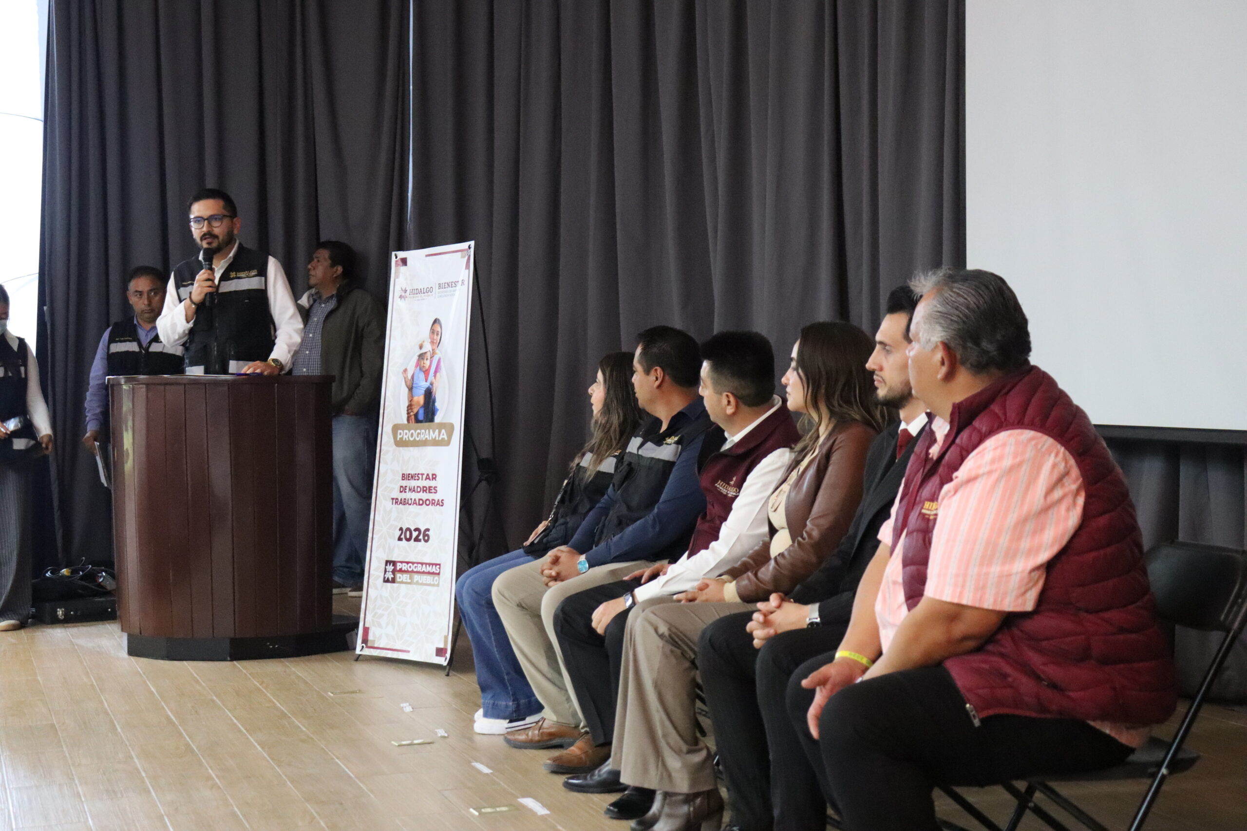 Sebiso prepara jornadas de entrega de tarjetas de programas sociales