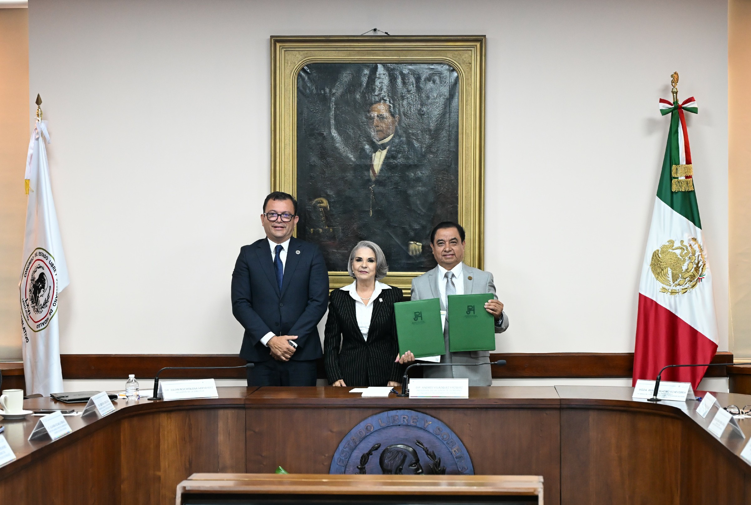 Congreso de Hidalgo recibe del Poder Judicial paquete de iniciativas sobre mecanismos de solución de controversias