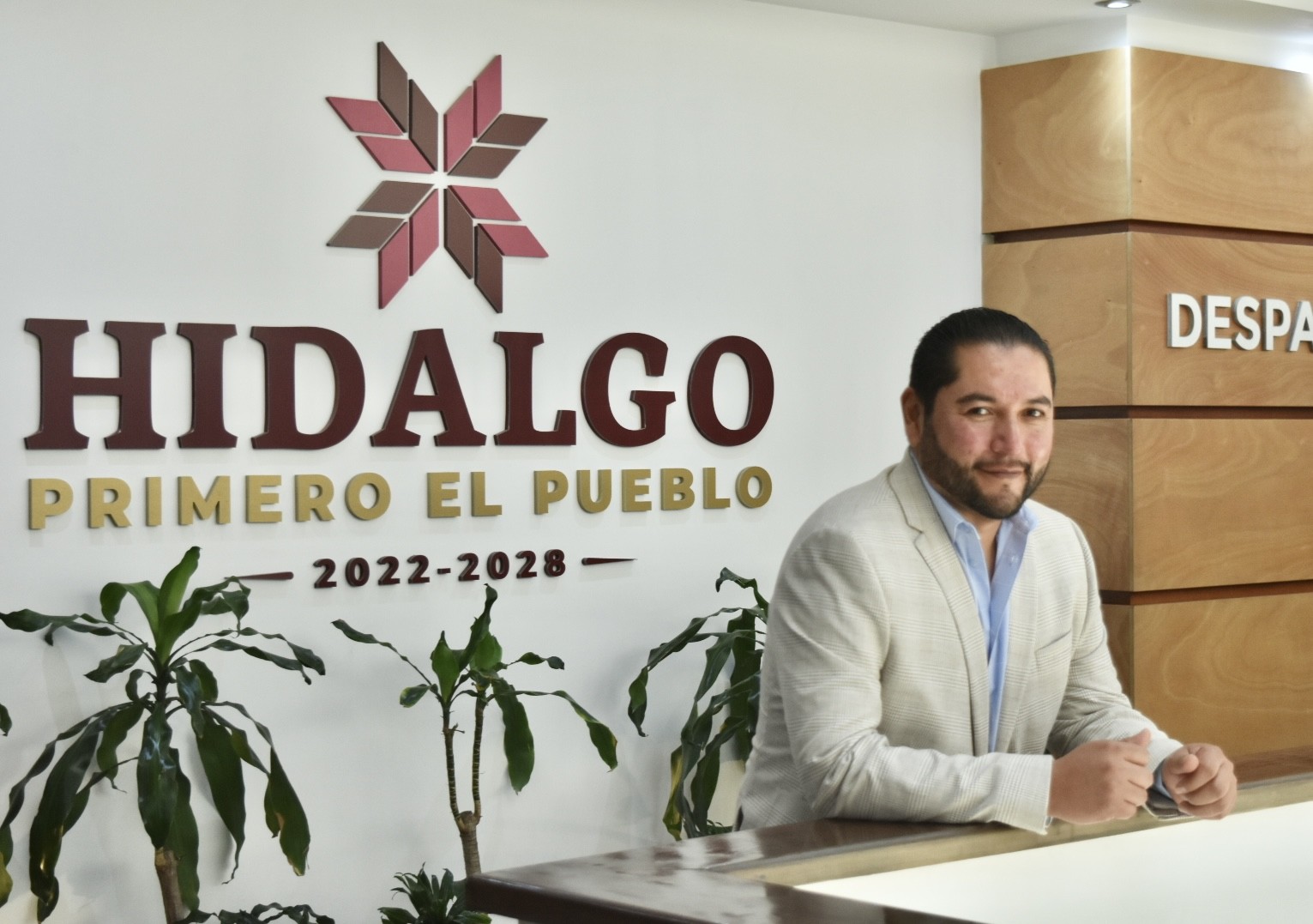 Empresario textil Sergio Muñoz Ortega levanta la mano por Morena para buscar la alcaldía de Cuautepec