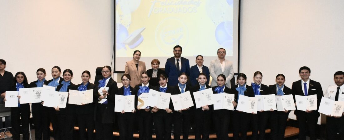 CTASE entrega nuevas licencias de sobrecargo y anuncia clases en línea; será una de las cinco escuelas autorizadas en México
