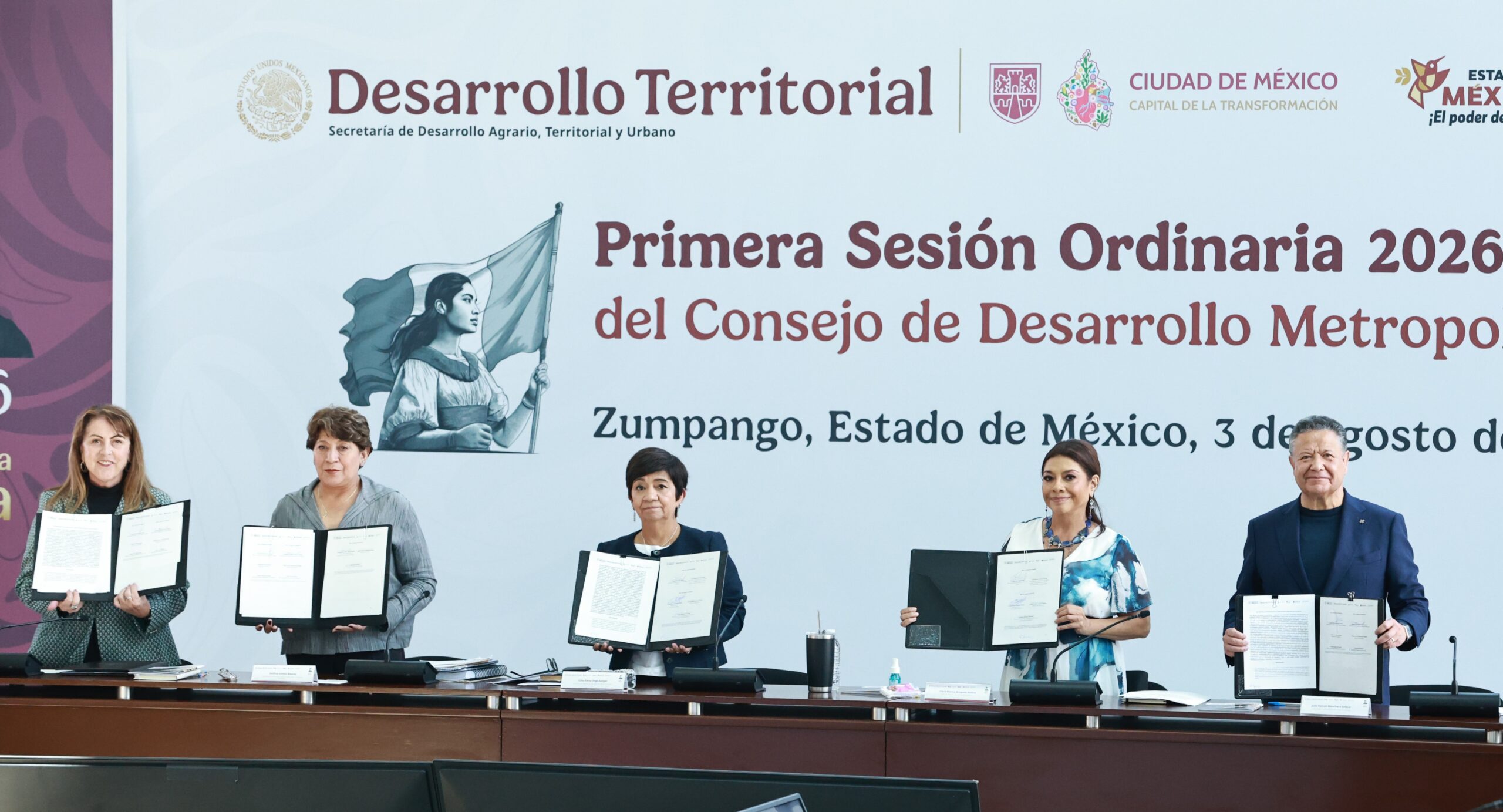 Julio Menchaca consolida integración de ocho municipios hidalguenses a la Zona Metropolitana del Valle de México