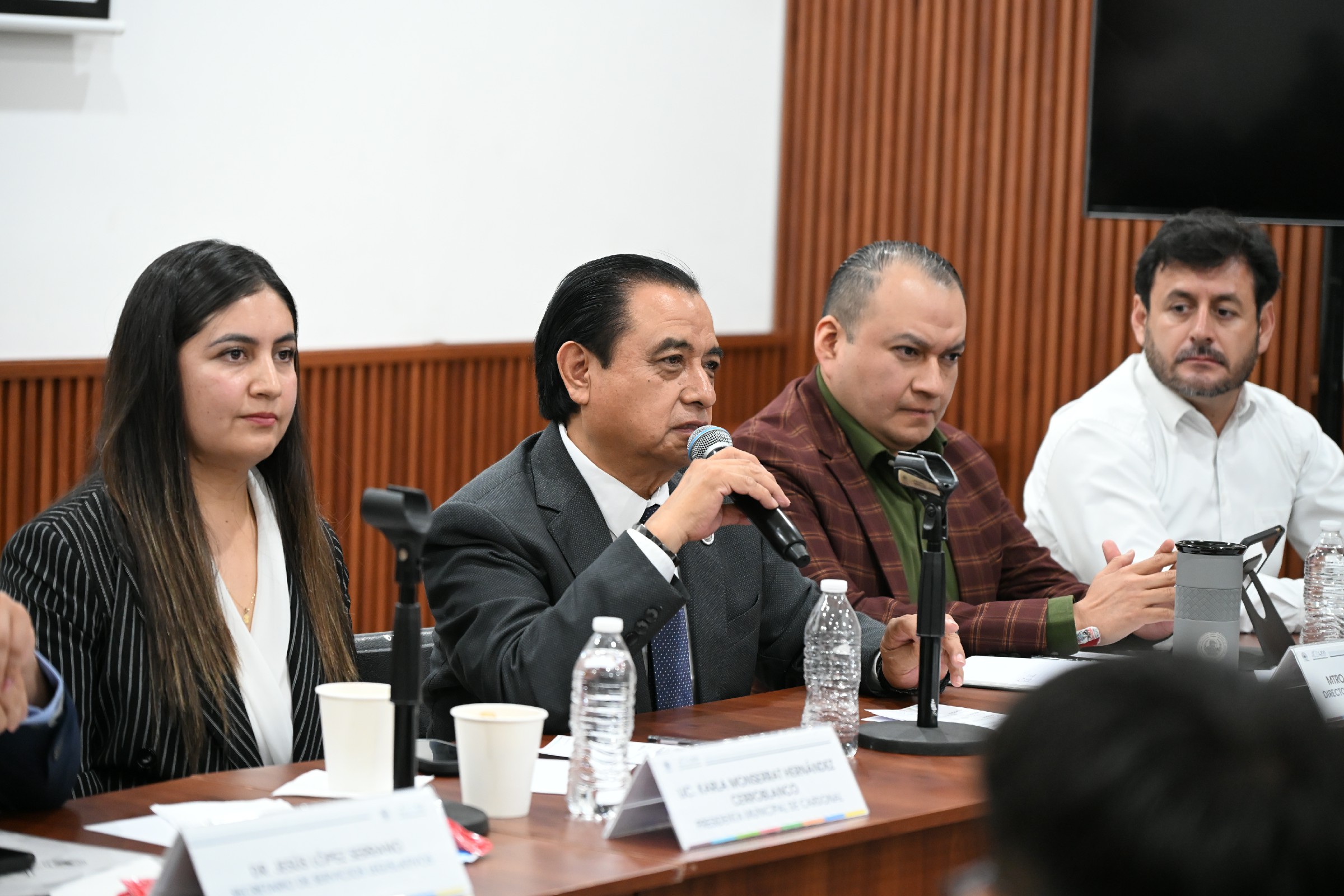 Congreso de Hidalgo atiende solicitudes de habitantes del Cardonal