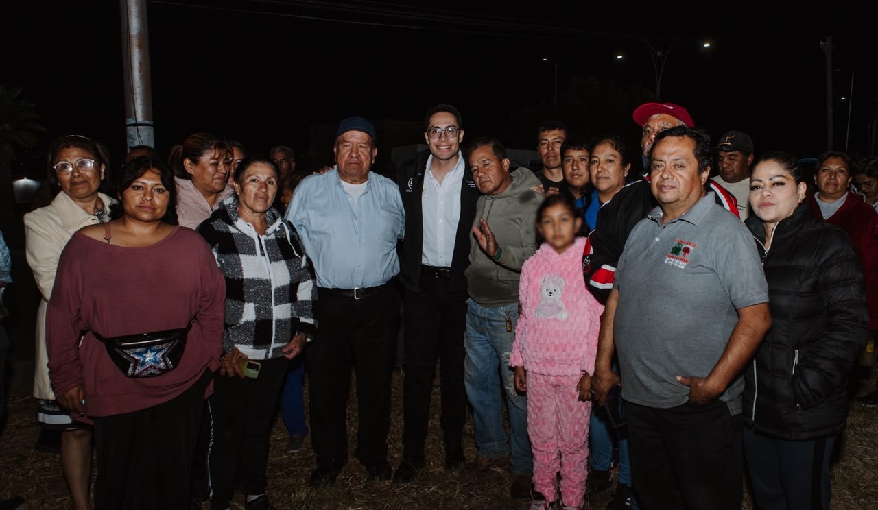 Más seguridad y mejor visibilidad: Jorge Reyes entrega obra de alumbrado en el Blvd. Ramón G. Bonfil