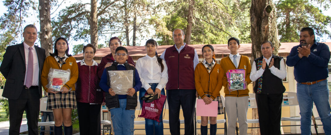 SEPH alista entrega de útiles, uniformes y calzado gratuito para estudiantes de nivel básico  