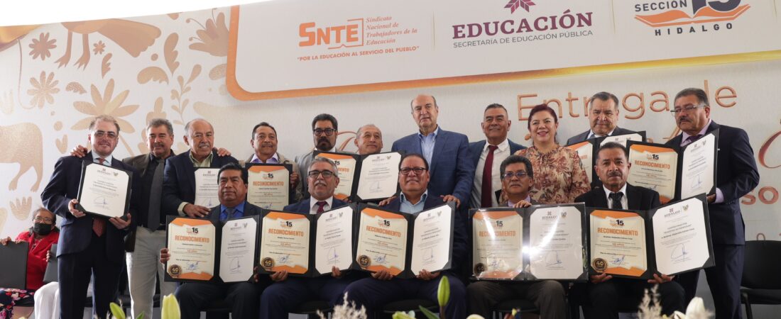 SEPH y SNTE reconocen trayectoria de mil 912 trabajadoras y trabajadores de la educación