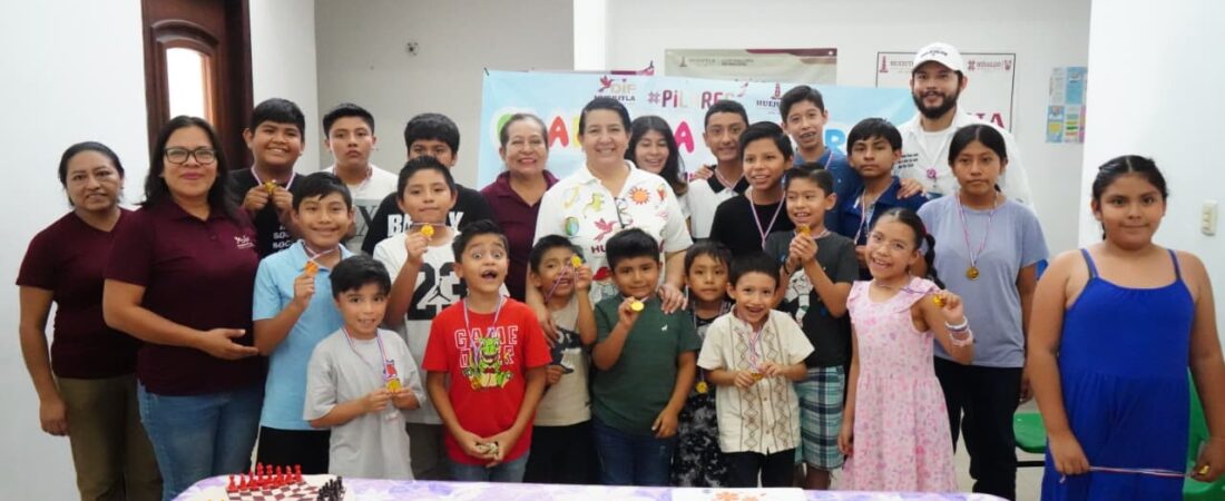 DIF HUEJUTLA FORTALECE EL DESARROLLO INTELECTUAL DE NIÑAS Y NIÑOS CON TORNEO FINAL DE AJEDREZ EN EL CENTRO PILARES