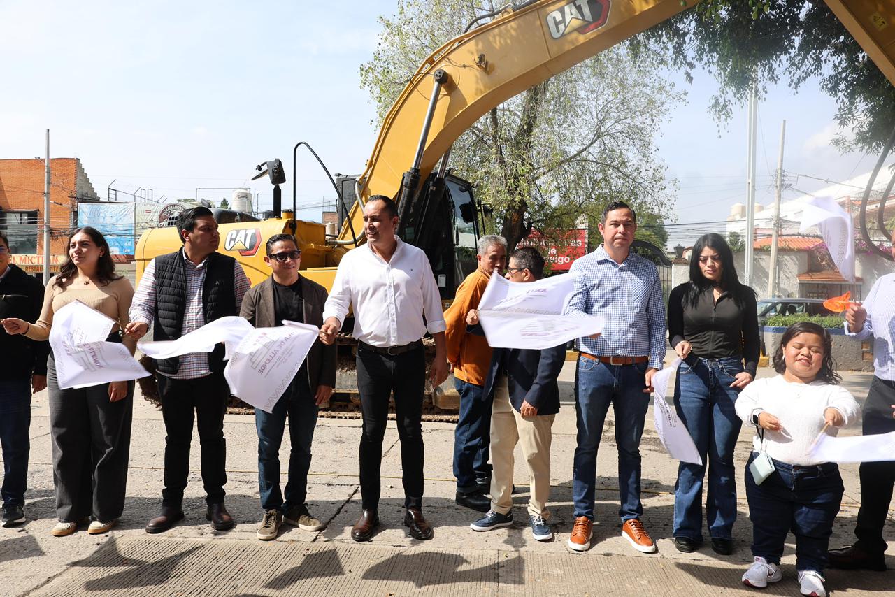 TRAS MÁS DE 50 AÑOS DE ABANDONO, ARRANCA LA RECONSTRUCCIÓN TOTAL DE LA AVENIDA MELCHOR OCAMPO EN TULA