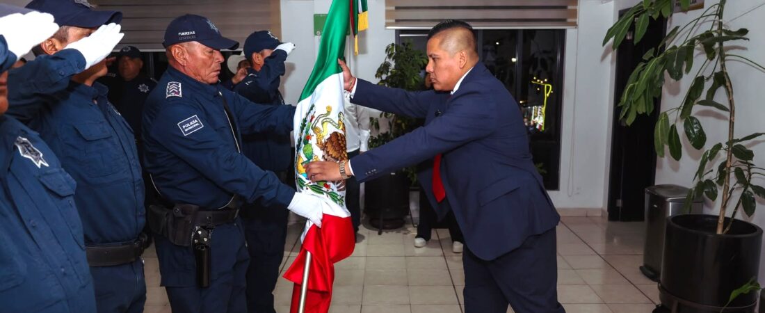 San Agustín Tlaxiaca celebra Independencia con Grito, desfile y música