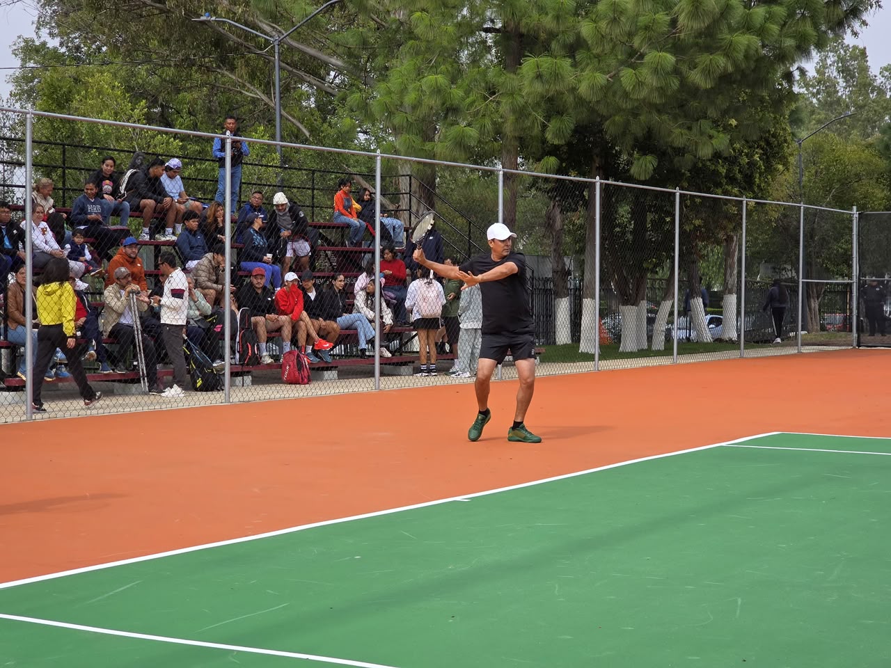 Inaugura Cristhian Martínez nuevas canchas de tenis con inversión superior a los 3.8 millones de pesos