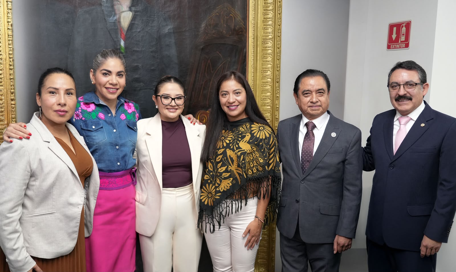 Fortalece Hidalgo infraestructura médica, vacunación, programas preventivos y atención en comunidades: Vanesa Escalante comparece ante diputados locales.